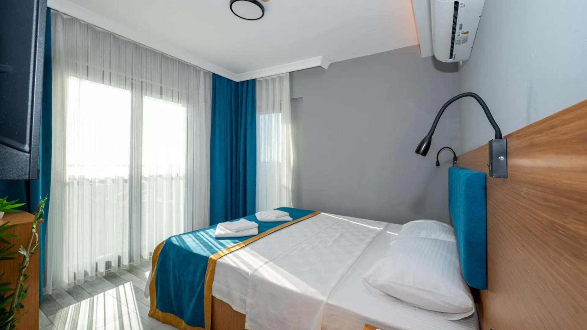 Otel Carpediem Gold Kusadasi 3*,